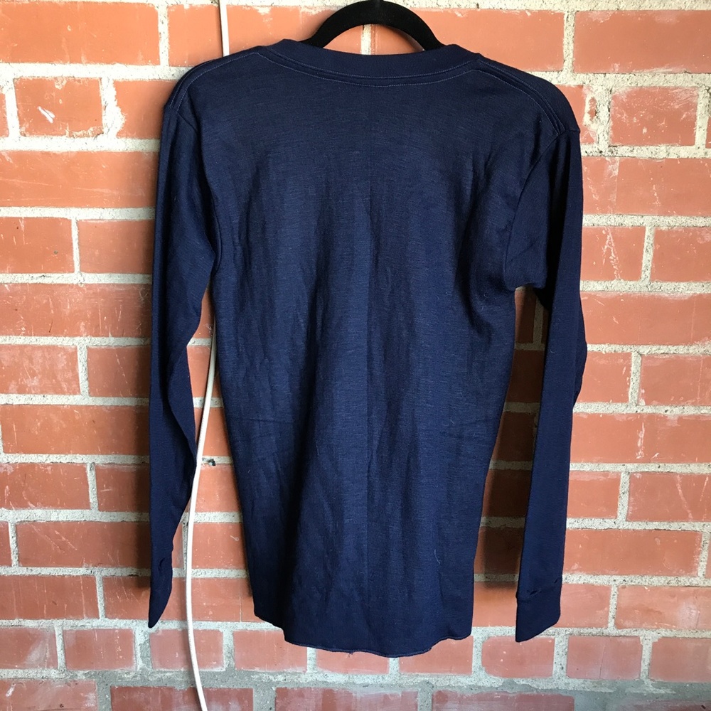 vintage navy ski skins 1970's long sleeve t-shirt size M - Picture 3 of 3